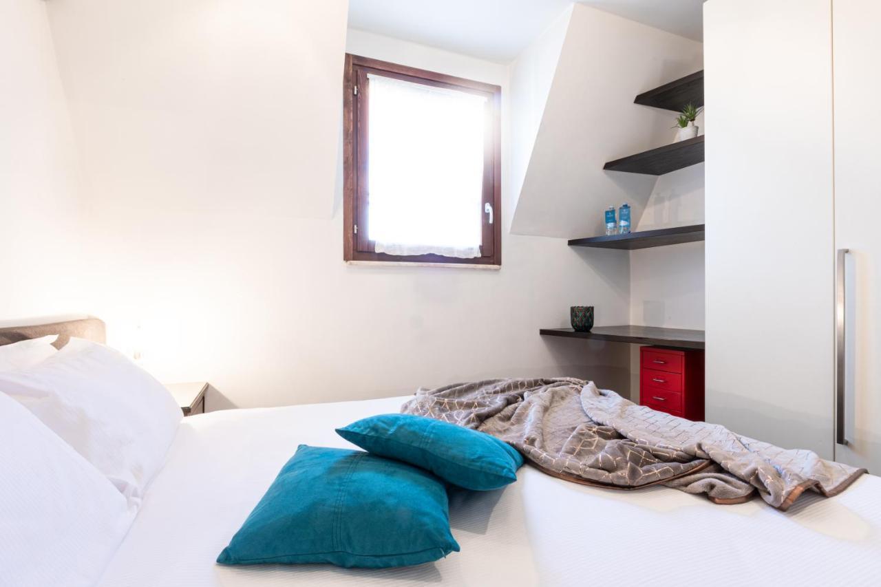Sempione Split-Level Terrace Apartment - Top Collection Milano Exteriör bild